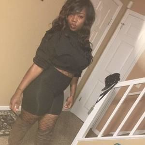 Meet your Posher, Brittney